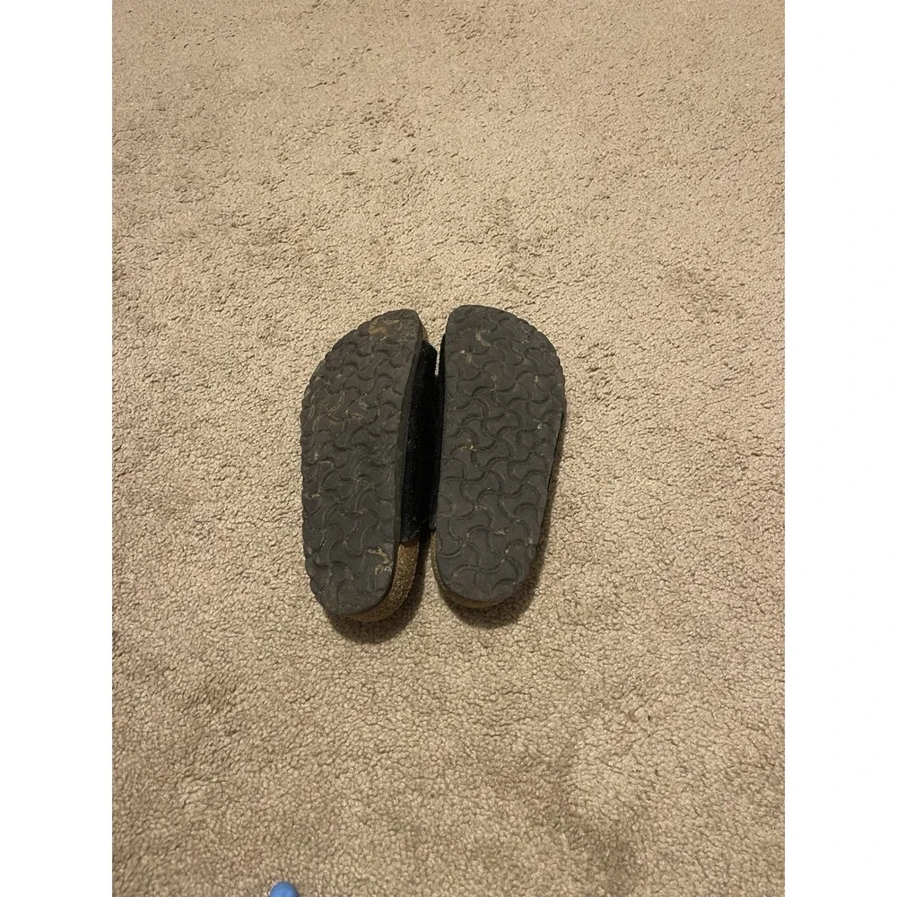 Birkenstock arizona shoes